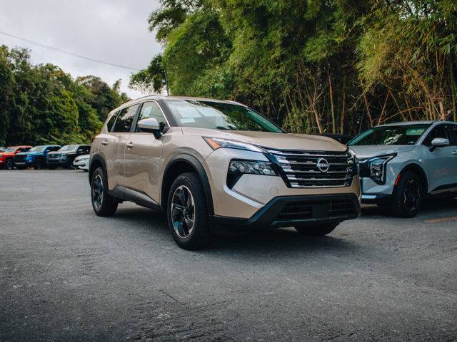 2026 Nissan Rogue SV