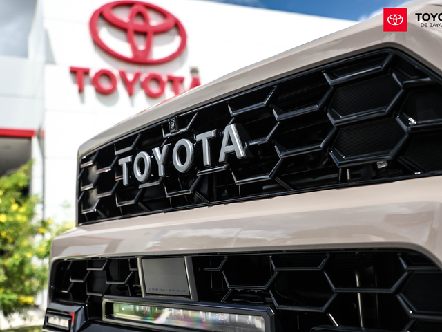 Toyota 4Runner TRD PRO (Mudbath)