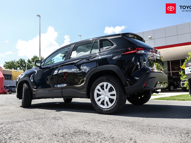 Toyota Corolla Cross L (Black)