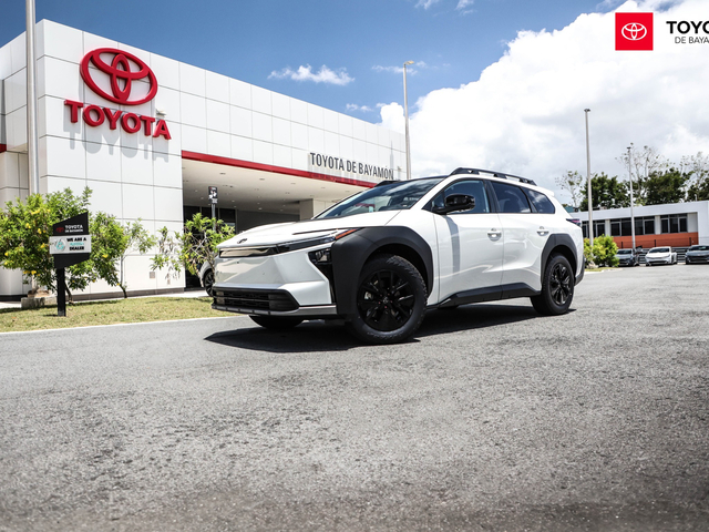 Toyota BZ Woodland Premium Package (Crystal White Peal)