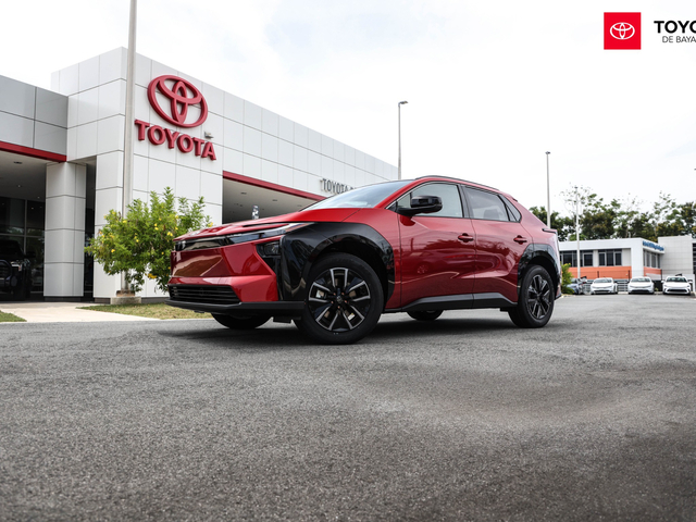 Toyota BZ XLE (Emotional Red)