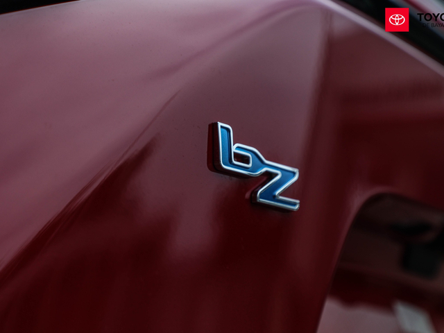 Toyota BZ XLE (Emotional Red)