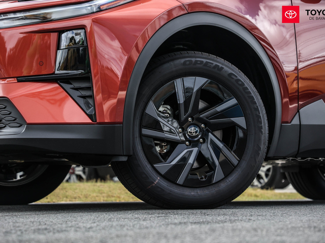Toyota CHR SE (Metal Oxide)
