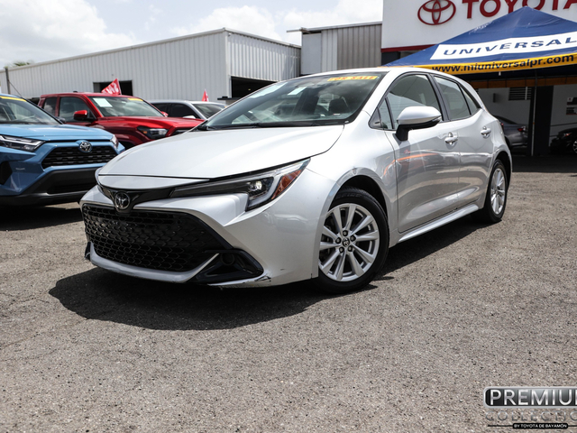 2024 Toyota Corolla Hatchback SE