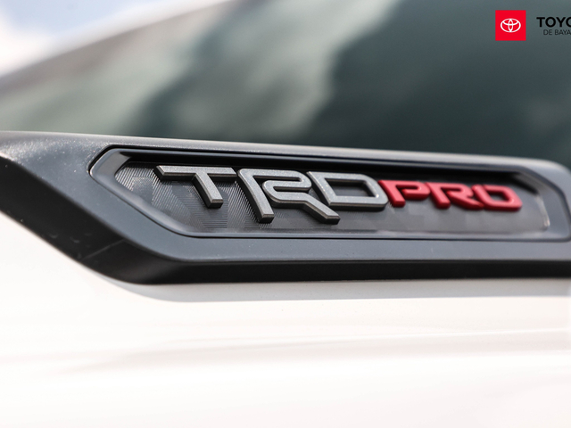 Toyota Sequoia TRD PRO (White)