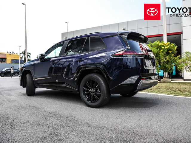 Toyota Rav4 SE (Dark Blue)