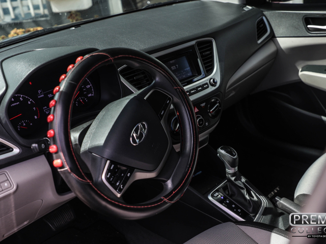 2022 Hyundai Accent SE