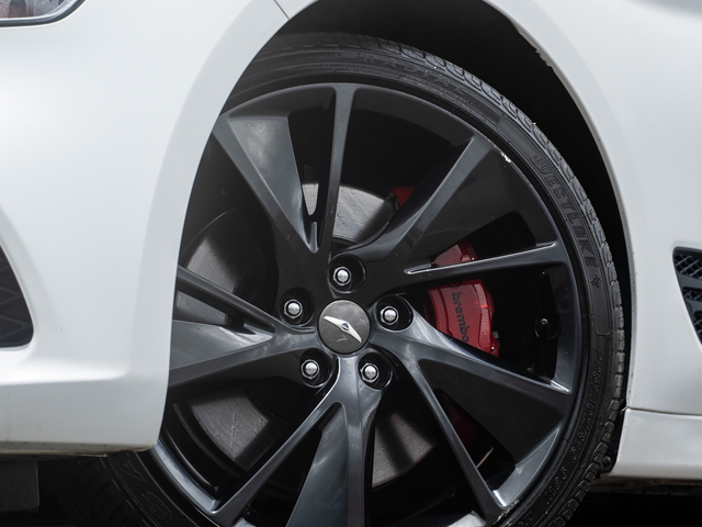 Genesis G70 3.3T Standard 2023