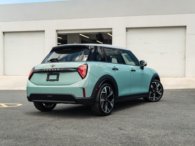 MINI Hardtop 4 Door S 2025