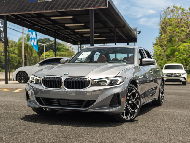 BMW 330i 330i 2025