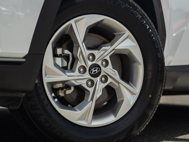 Hyundai Tucson SE 2024
