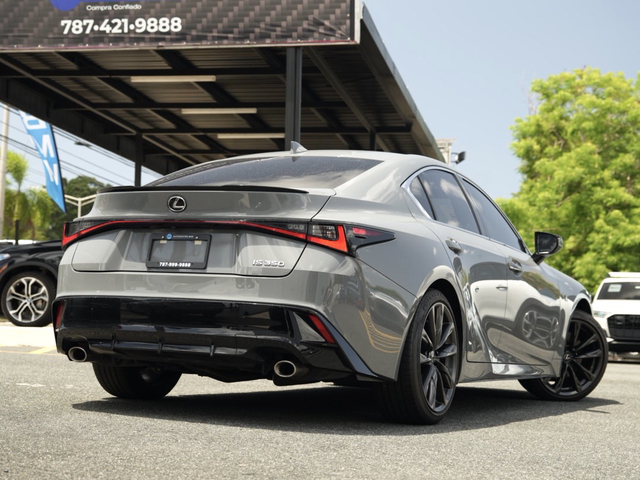 Lexus IS F SPORT Design 2025