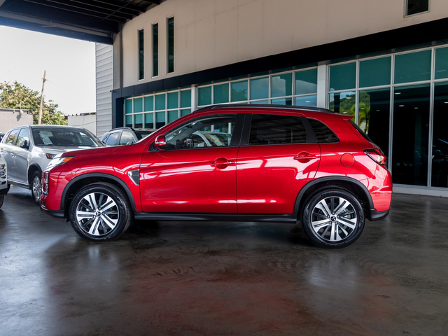Mitsubishi Outlander Sport 2025
