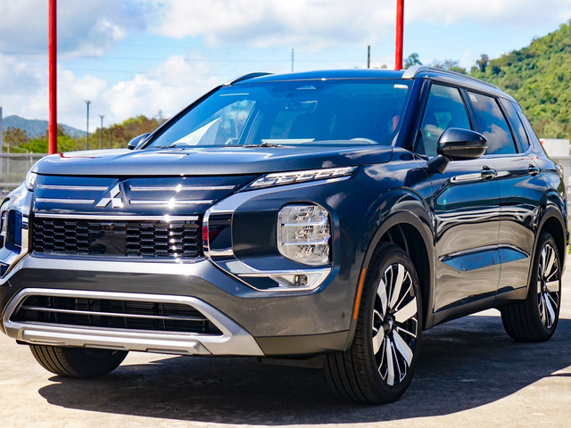 2026 Mitsubishi Outlander SE