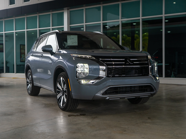 2026 Mitsubishi Outlander PHEV