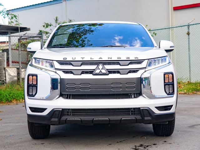 2026 Mitsubishi Outlander Sport S