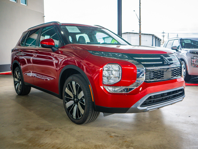 2026 Mitsubishi Outlander SE
