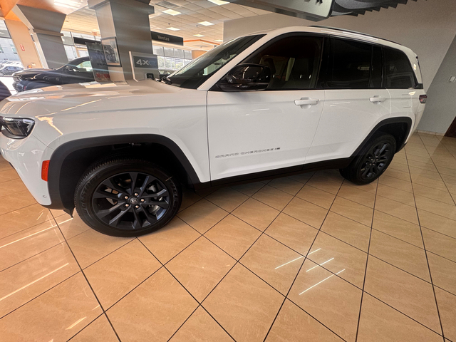 2026 Jeep Grand Cherokee LIMI