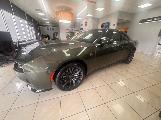 2026 Dodge Charger Scat Pack Plus