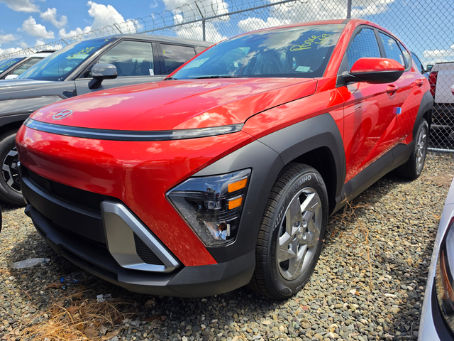 2026 Hyundai Kona SE