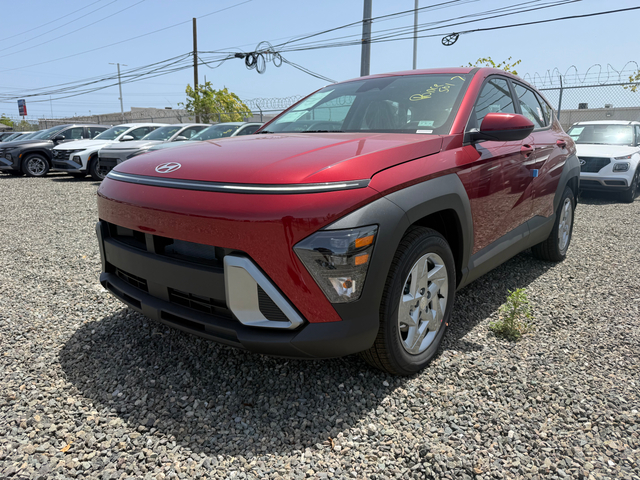2027 Hyundai Kona SE