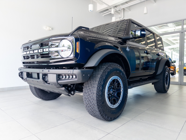 2022 Ford Bronco Base