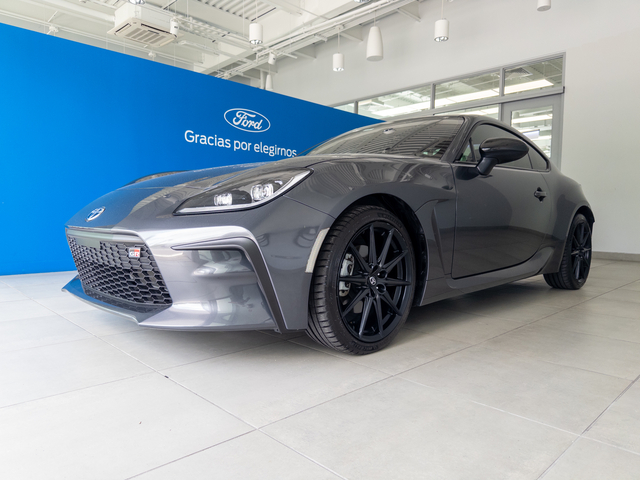 2025 Toyota GR86 Premium