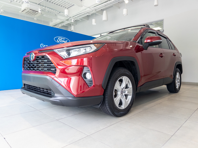 2021 Toyota RAV4 XLE