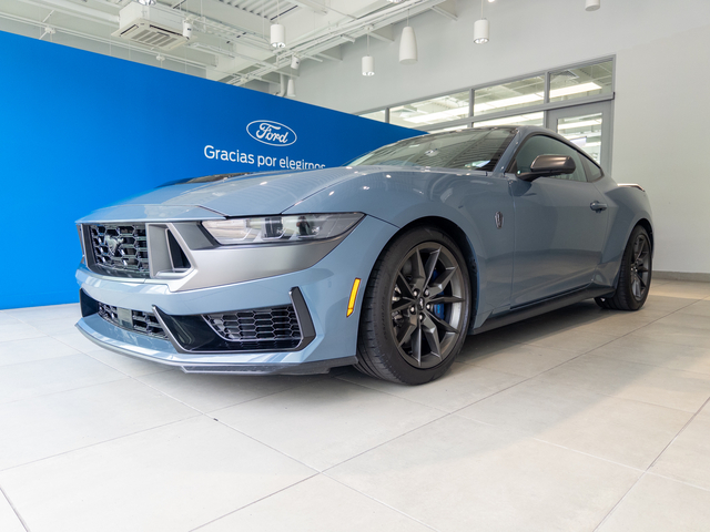 2025 Ford Mustang Dark Horse