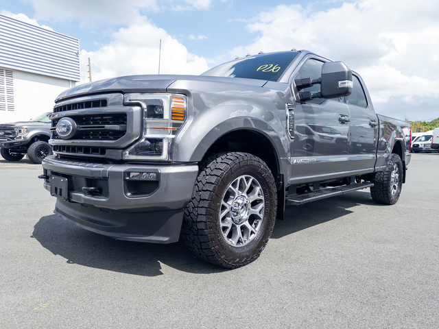 2022 Ford Super Duty F-250 SRW LARIAT