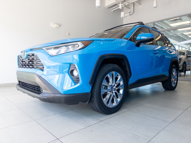 2020 Toyota RAV4 XLE