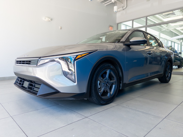 2025 Kia K4 LX
