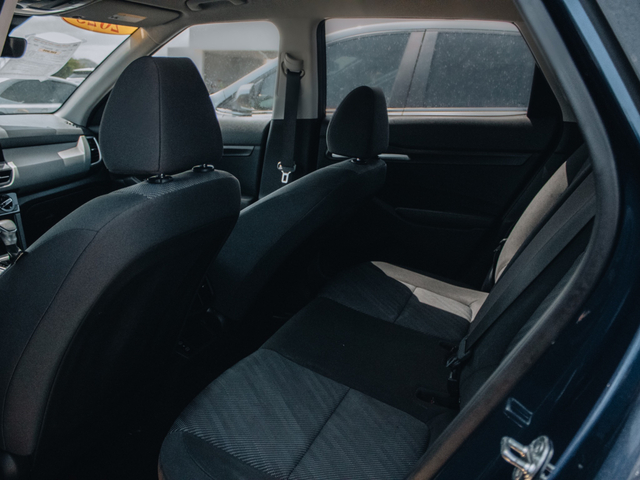 2025 Kia Seltos LX