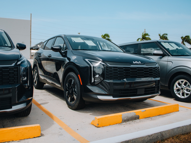 2026 Kia Sportage LX