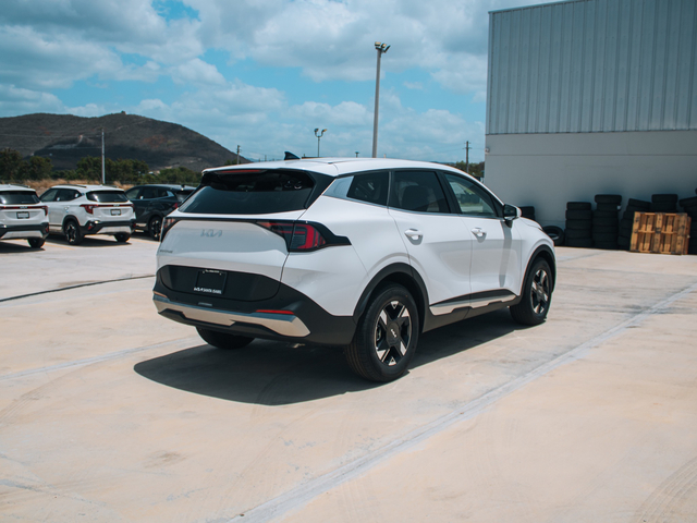 2026 Kia Sportage LX