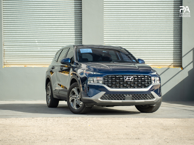 Hyundai Santa Fe SE 2022