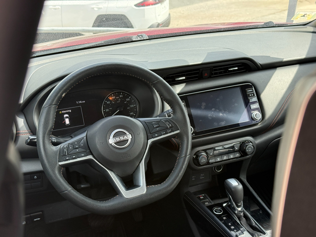 Nissan Kicks SR 2023