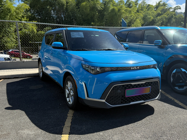 Kia Soul LX 2023