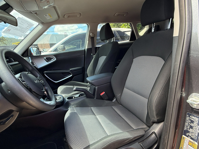 Kia Soul LX 2024