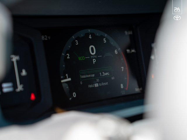 Toyota 4Runner SR5 2026