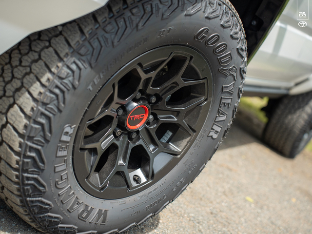 Toyota Tacoma 4WD TRD Pro 2026