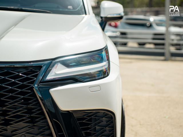 Lexus LX F SPORT Handling 2023