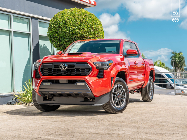 Toyota Tacoma 2WD SR5 2026