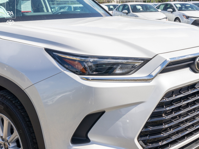 Toyota Grand Highlander XLE 2026