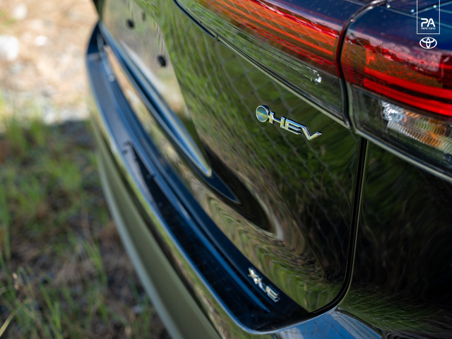 Toyota Highlander Hybrid XLE 2026