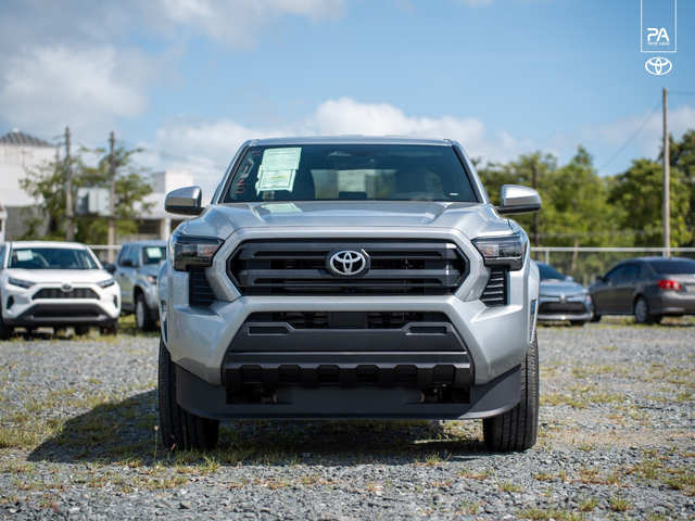 Toyota Tacoma 2WD SR5 4X2 D CAB L4 8AT 2026