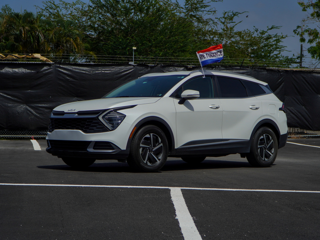 2024 Kia Sportage LX
