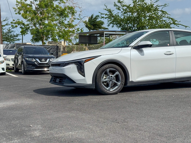 2025 Kia K4 LX
