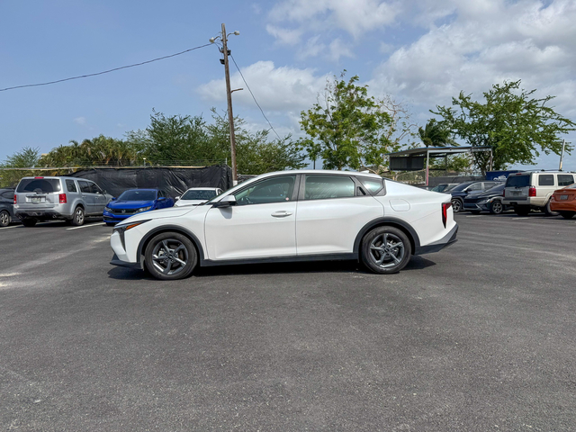 2025 Kia K4 LX
