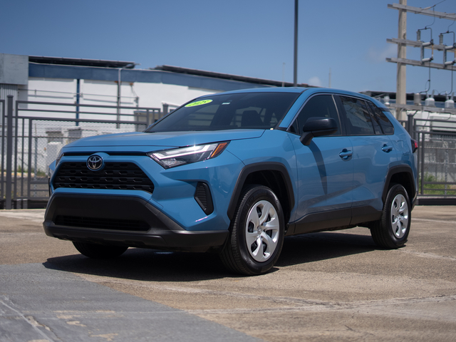 2025 Toyota RAV4 LE